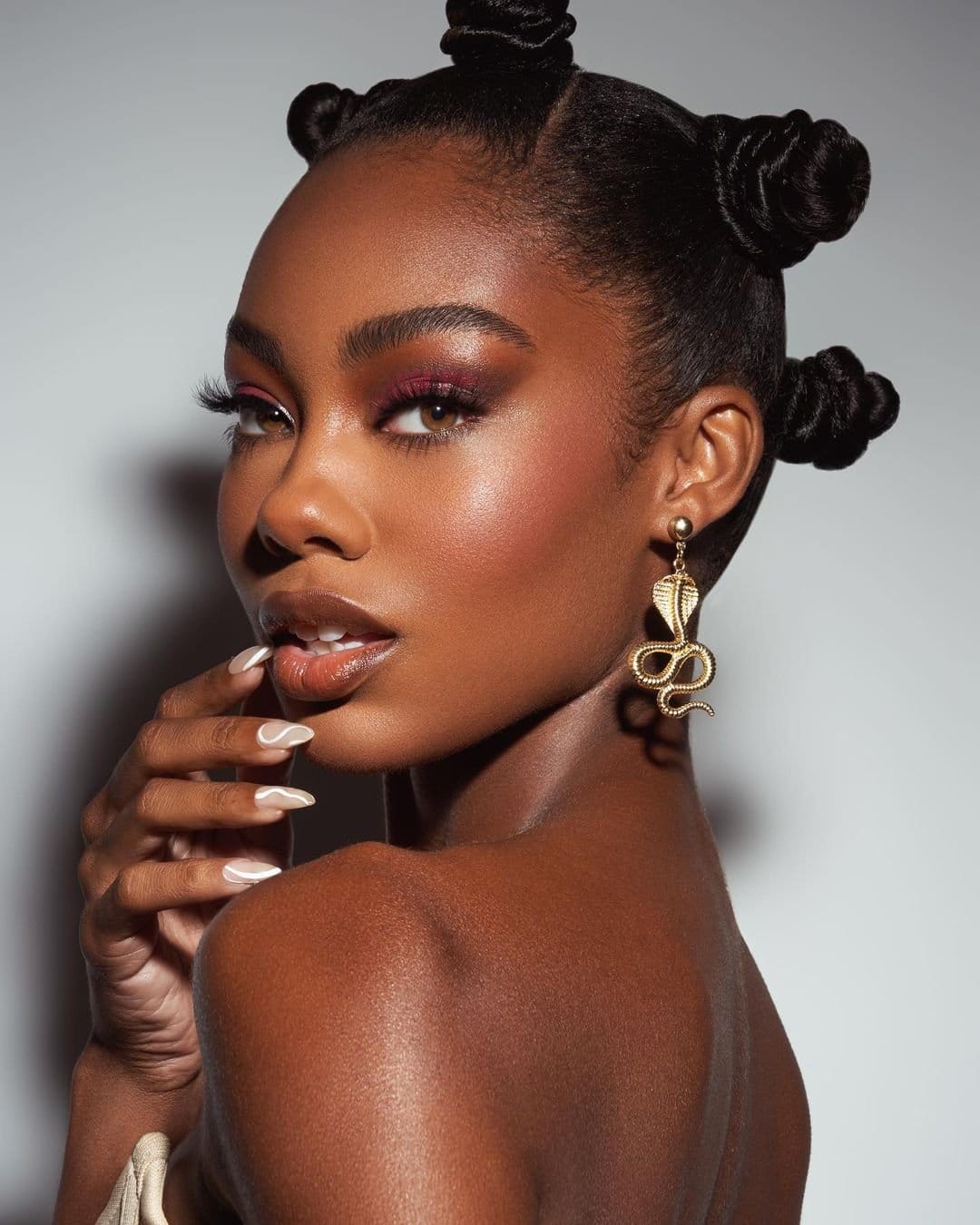 theacaciamcbride 1644037646067711122314524122199170