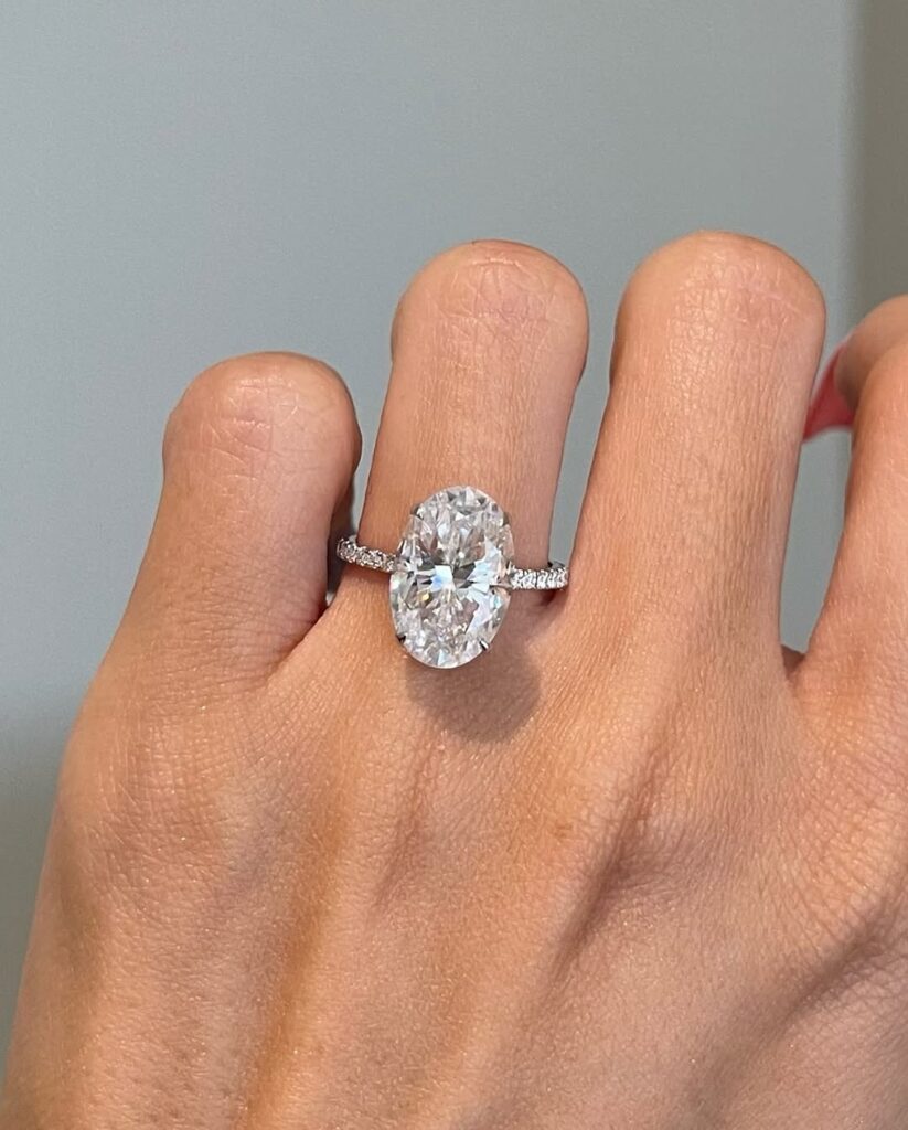 Moissanite ring 