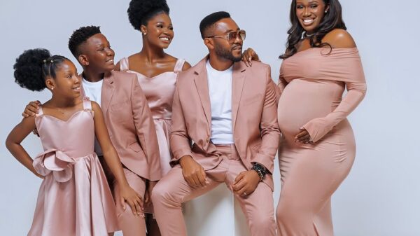 Real Warri Pikin's Radiant Maternity Shoot with Family
